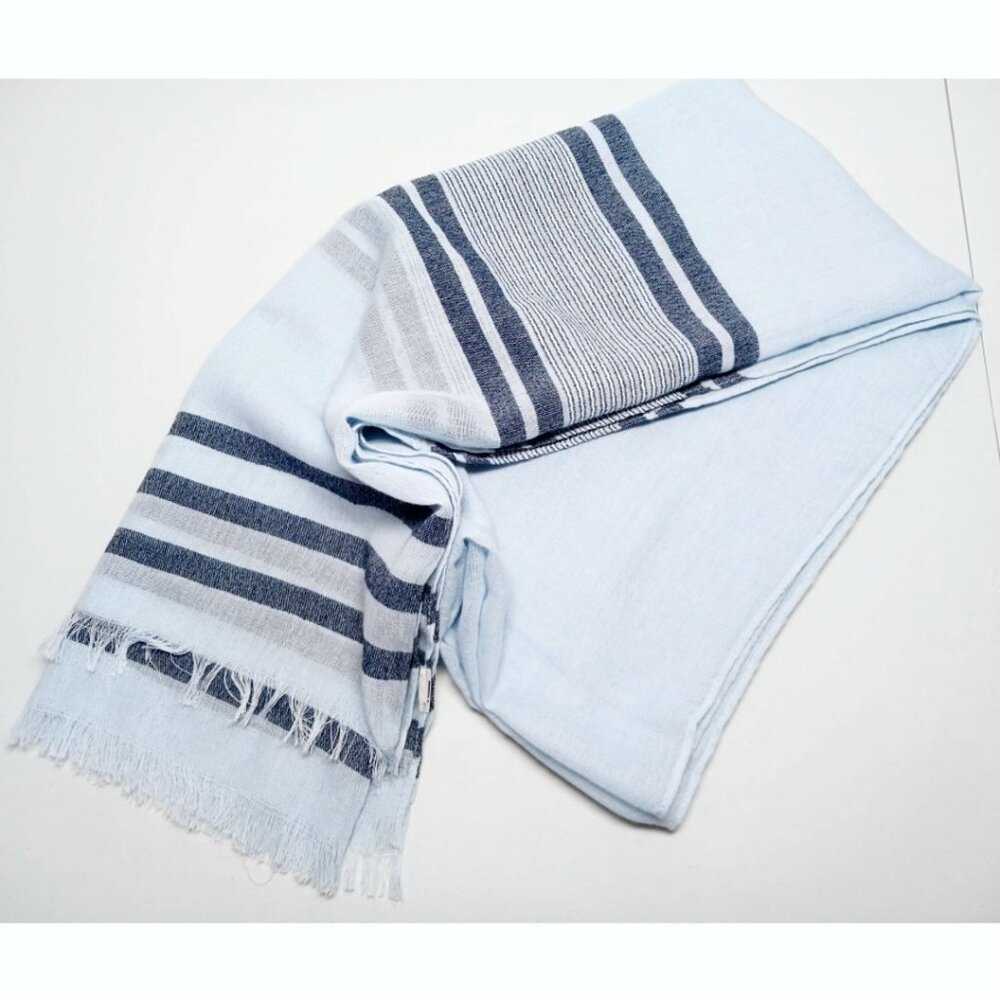 NEW, Old Navy, A fairy-like gauze scarf, perfect for spring and summer